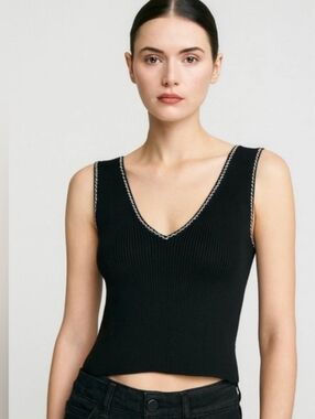 Caroline Constas V Neck Knit Crop - L